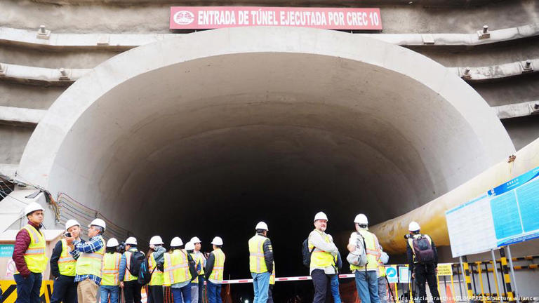 图：与钱凯港项目相关的，也包括一个隧道建设工程